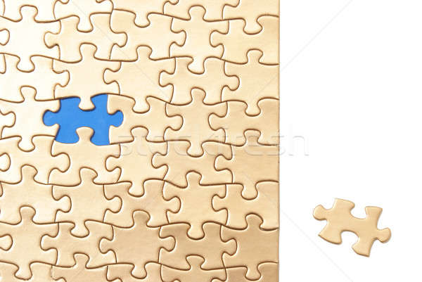 Finał kawałek złoty puzzle leży sekcja Zdjęcia stock © AlphaBaby