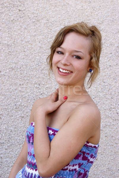 Lachend tiener achttien jaar oude Stockfoto © AlphaBaby