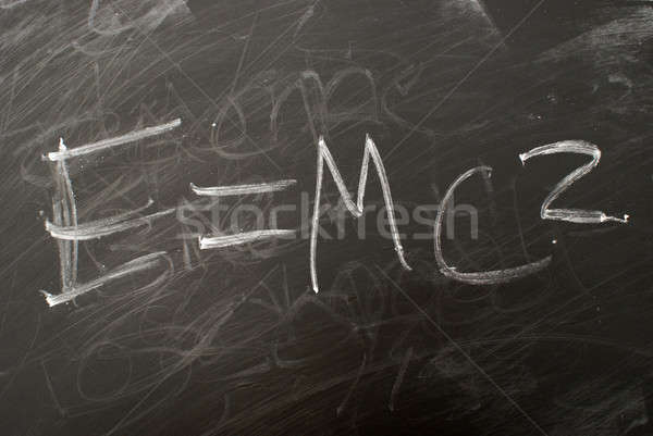Berühmt Gleichung geschrieben Tafel Schule Hintergrund Stock foto © AlphaBaby