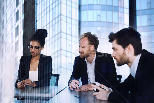 Stockfoto: Zakenlieden · werk · samen · kantoor · teamwerk