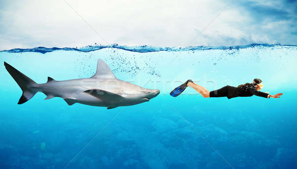 Feind hinter Hai Frau Maske Fisch Stock foto © alphaspirit