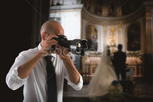 Profesyonel fotoğrafçı düğün çalışmak çift gelin Stok fotoğraf © alphaspirit