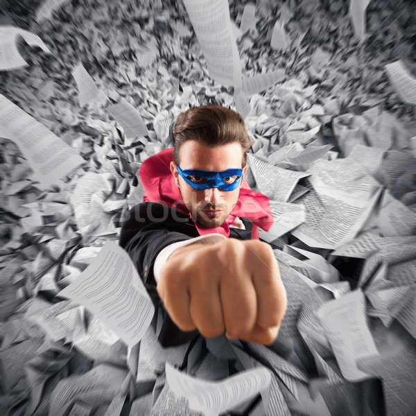 Scapa birocratie superhero om de afaceri hârtie om Imagine de stoc © alphaspirit