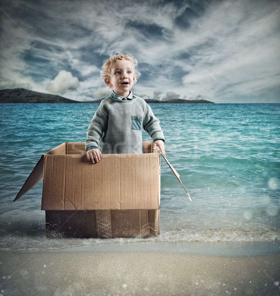 Gyermek kaland tenger baba bent karton Stock fotó © alphaspirit
