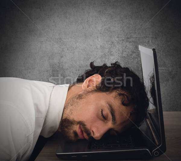 Wyczerpanie biznesmen wyczerpany snem komputera człowiek Zdjęcia stock © alphaspirit