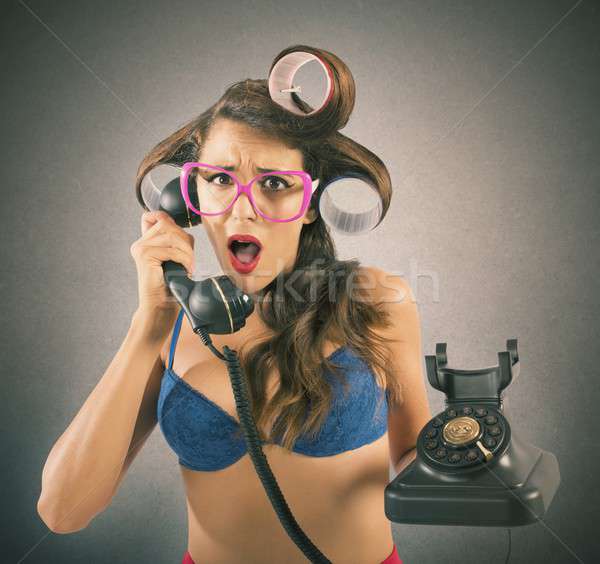 Potins téléphone fille femme verre parler Photo stock © alphaspirit