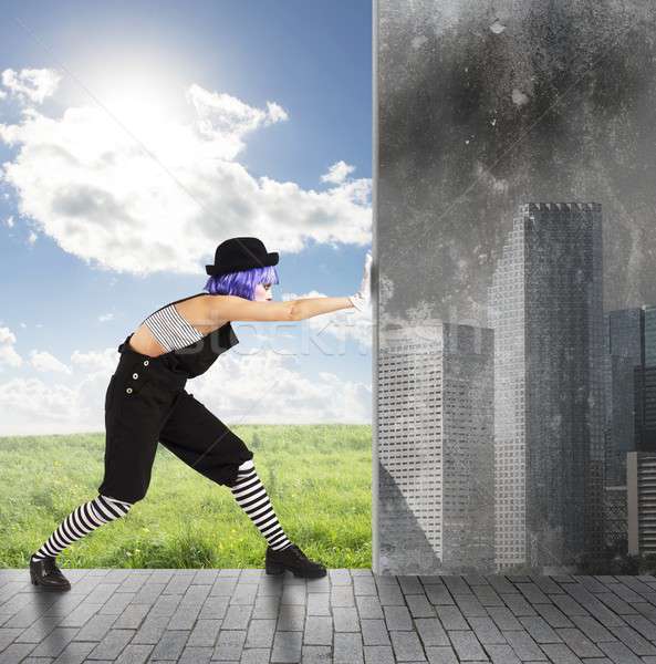 клоуна среде загрязнения девушки зеленый небоскреба Сток-фото © alphaspirit