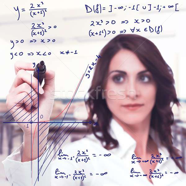 Bonyolult matematikai funkció intelligens nő megold Stock fotó © alphaspirit
