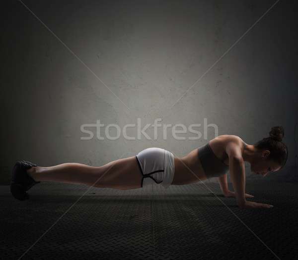 Stock foto: Fitnessstudio · sportlich · Mädchen · Ausbildung · up