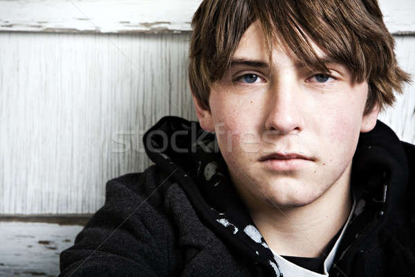 Teen maschio ritratto inespressivo primo piano copia spazio Foto d'archivio © alptraum