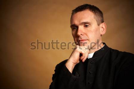 Prêtre main menton pense prier jeunes [[stock_photo]] © Amaviael