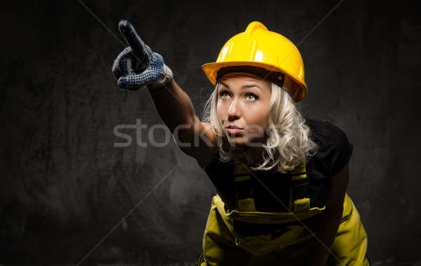 Foto stock: Atraente · construtor · mulher · algo · mão