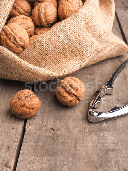 Tasche Holztisch Tannenhäher Natur Gesundheit Stock foto © andreasberheide