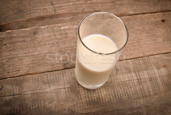 [[stock_photo]]: Lait · frais · bois · verre · fraîches · organique · lait