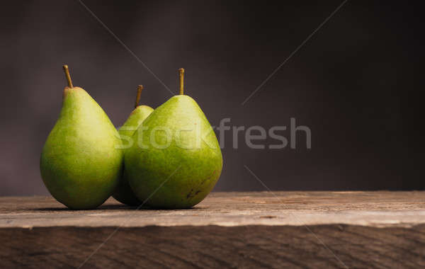 Tres peras madera delicioso verde edad Foto stock © andreasberheide