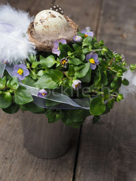 Пасху украшение таблице гнезда яйцо деревянный стол Сток-фото © andreasberheide