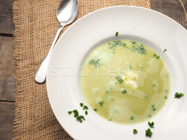 Creme sopa ervilhas rústico mesa de madeira comida Foto stock © andreasberheide