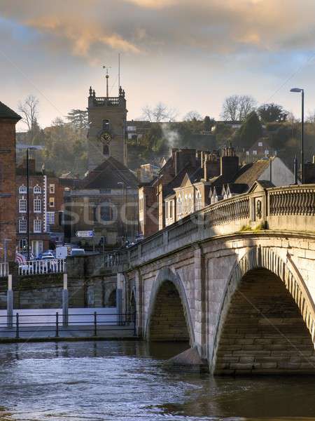 England Stadt Fluss Architektur Europa Flut Stock foto © andrewroland