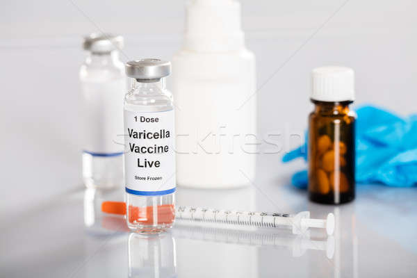Vaccino fiala siringa medici ospedale medicina Foto d'archivio © AndreyPopov