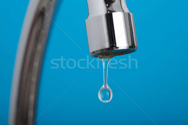 Dotknij kropla wody pić łazienka Zdjęcia stock © AndreyPopov