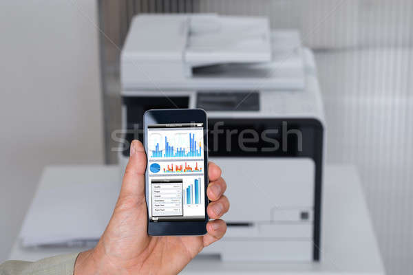 ビジネスマン 印刷 コマンド スマートフォン 画像 スマートフォン ストックフォト © AndreyPopov