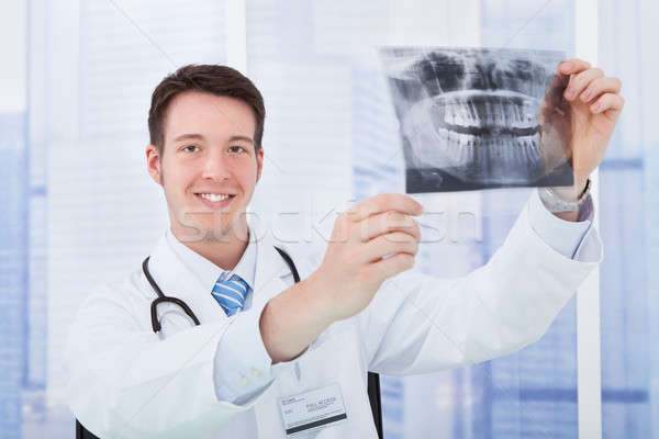 Foto stock: Médico · examinar · dentales · Xray · hospital · sonriendo