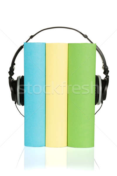 Stockfoto: Audio · boek · hoofdtelefoon · drie · boeken · witte