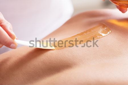 Foto stock: Mujer · depilación · pecho · cera · primer · plano · hombre