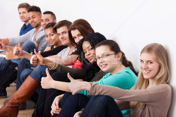 Stockfoto: Universiteit · studenten · vergadering · rij · portret · vloer