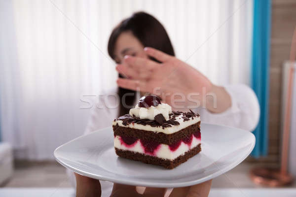 Foto stock: Mulher · fatia · bolo · delicioso · mão · chocolate