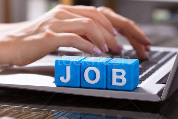 Zdjęcia stock: Niebieski · bloków · pracy · słowo · kobieta · interesu · za · pomocą · laptopa