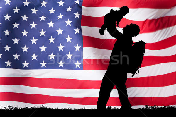 Silhouette soldat enfant drapeau américain amour [[stock_photo]] © AndreyPopov