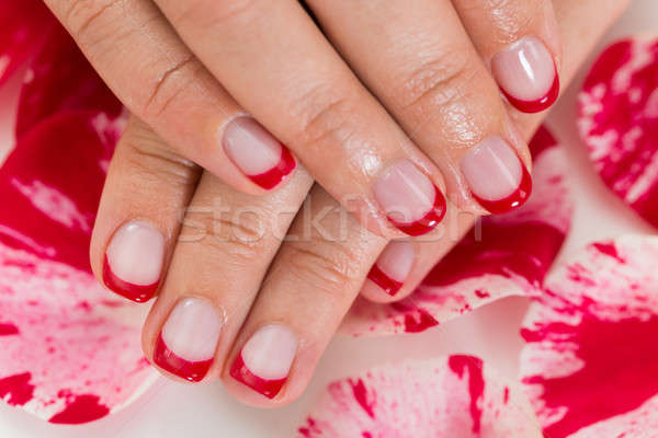 Vrouwelijke handen nagel vernis Rood Stockfoto © AndreyPopov