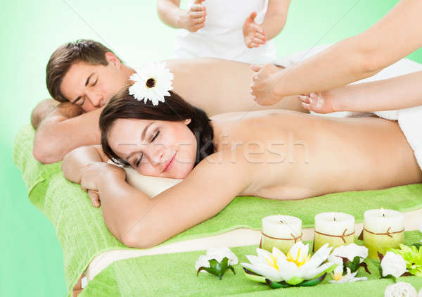 [[stock_photo]]: Couple · épaule · massage · spa · portrait · souriant