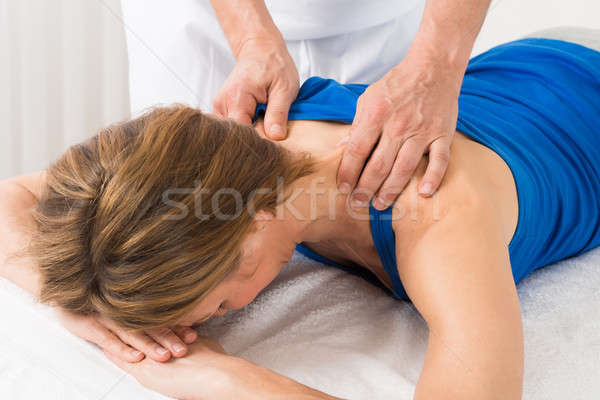 Stockfoto: Persoon · massage · vrouw · rijpe · vrouw · handen