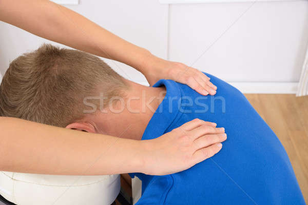 Stockfoto: Man · schouder · massage · vrouwelijke · arts · gezondheid