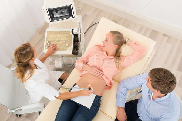 Сток-фото: врач · движущихся · ультразвук · беременна · желудка
