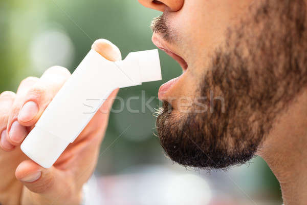 Uomo asma persona aria malati care Foto d'archivio © AndreyPopov