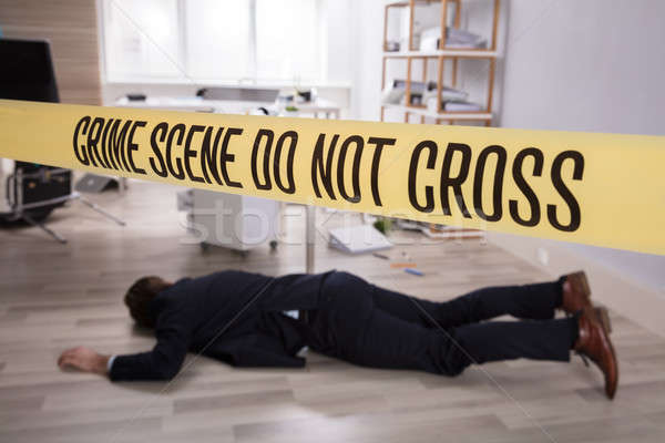 Morts corps étage jaune scène de crime bande Photo stock © AndreyPopov