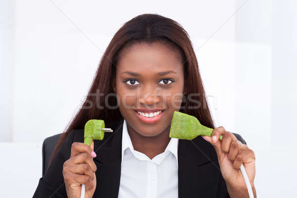 Foto stock: Mujer · de · negocios · verde · plug · oficina · retrato