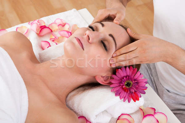 Frau Spa-Behandlung Behandlung spa Zentrum Blume Stock foto © AndreyPopov