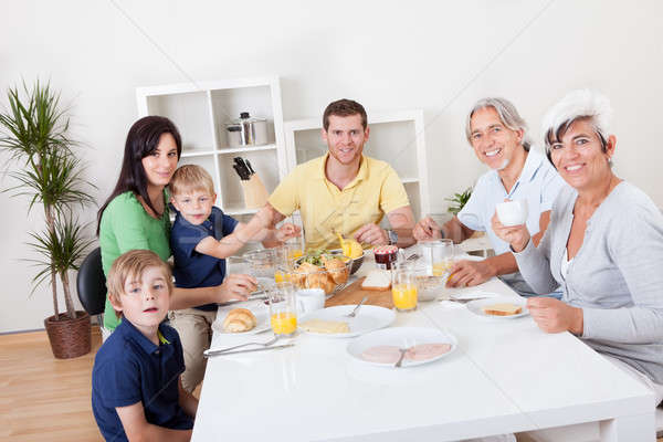 Stockfoto: Gelukkig · gezin · ontbijt · samen · gelukkig · generaties · familie