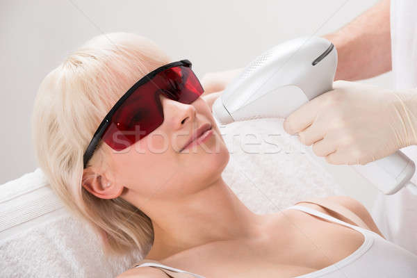 Frau Laser Epilation Behandlung spa Stock foto © AndreyPopov