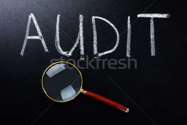 Audit loupe verre lettre communication Photo stock © AndreyPopov