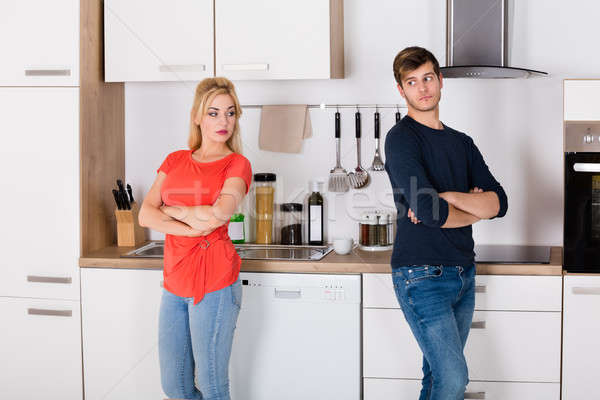 Foto stock: Pareja · relación · dificultades · cocina · enojado