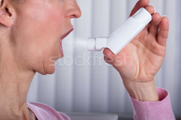 Nő asztma közelkép fotó orvosi gyógyszer Stock fotó © AndreyPopov