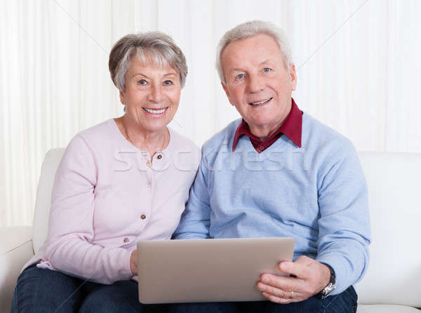 Stockfoto: Naar · laptop · computer · vergadering · bank · computer