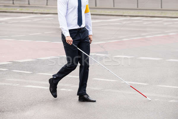 Stockfoto: Blinde · persoon · lopen · straat · witte · stick