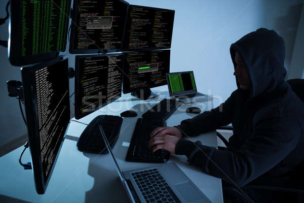 Hacker számítógépek adat hátsó nézet iroda számítógép Stock fotó © AndreyPopov