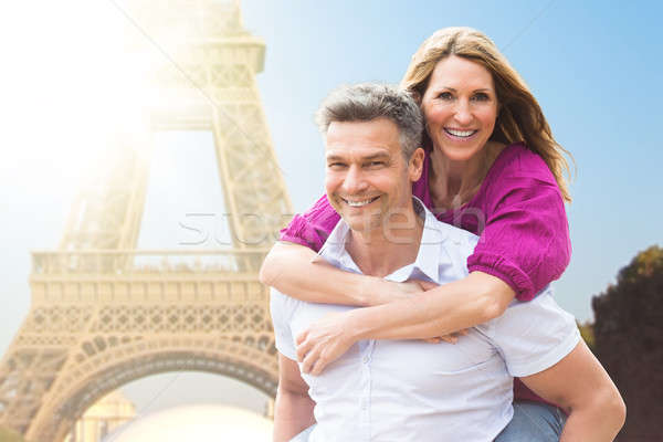 Homme femme Tour Eiffel portrait heureux sourire Photo stock © AndreyPopov